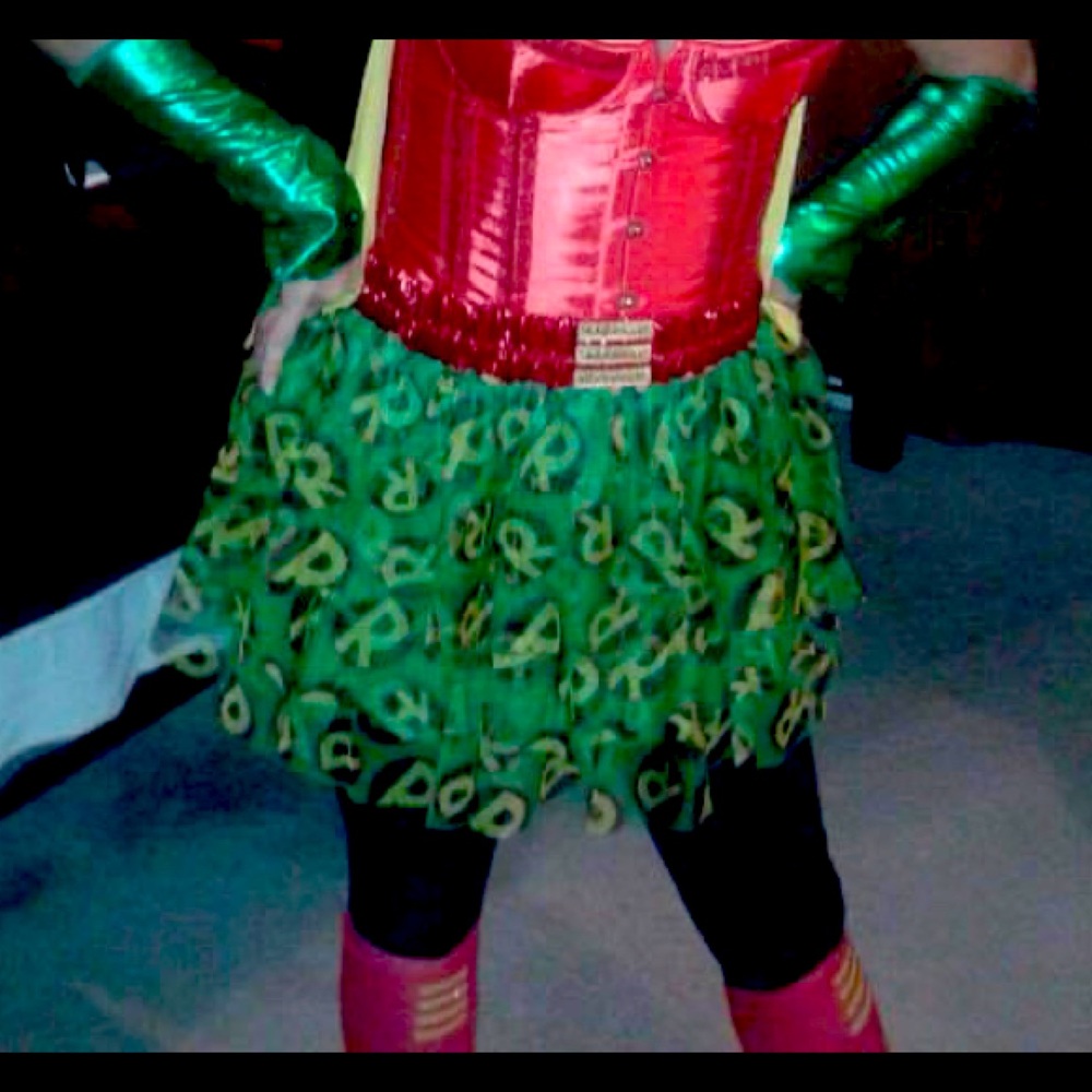 Robin custom costume sexy hot fun Batman Red bustier 7 piece cosplay Halloween